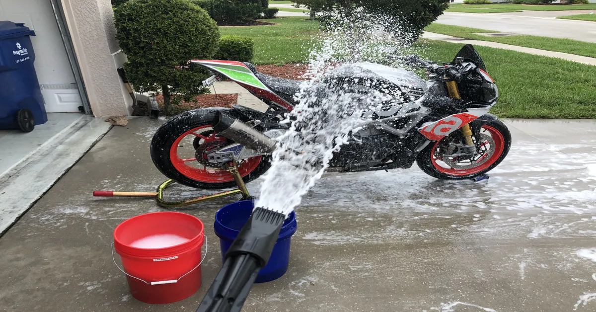 foaming bike wash