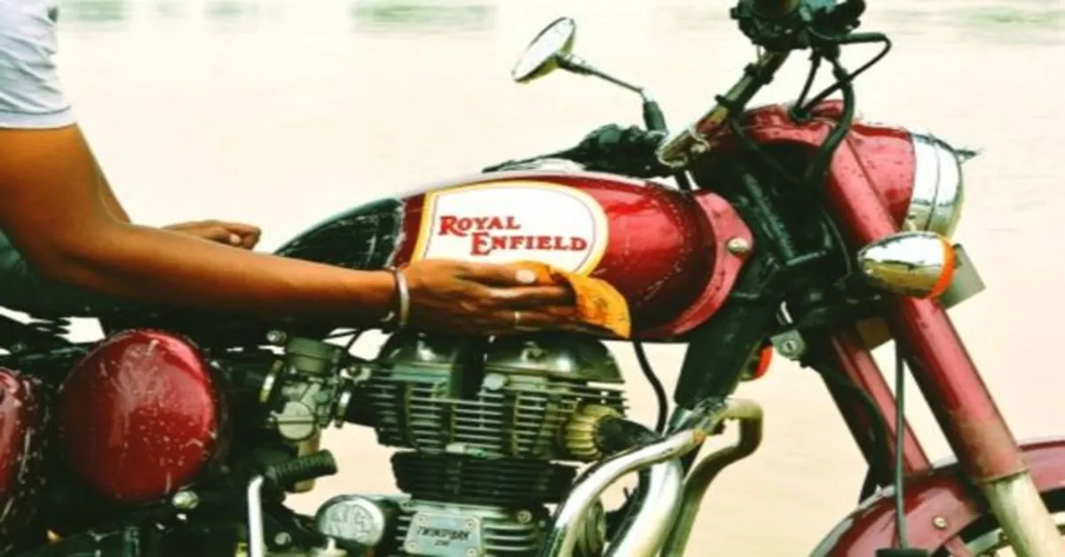 motorcycle cleaning hacks